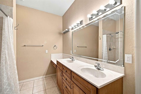Tiny photo for 1050 NE 165th Street, Citra, FL 32113 (MLS # O6437527)
