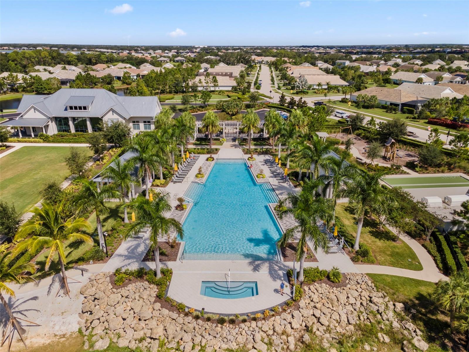 LAKEHOUSE COVE AT WATERSIDE PHASE 5 AND 6 - Residential