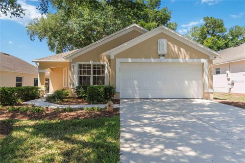 Photo of 3624 Westerham Drive, Clermont, FL 34711 (MLS # O6401134)