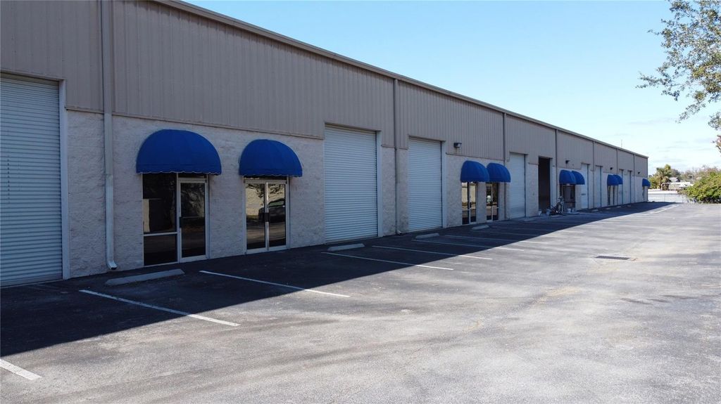 Photo of 7307 Sandscove Court #5, Winter Park, FL 32792 (MLS # O6392725)