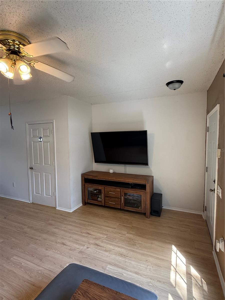 30035 GRANDA HILLS COURT