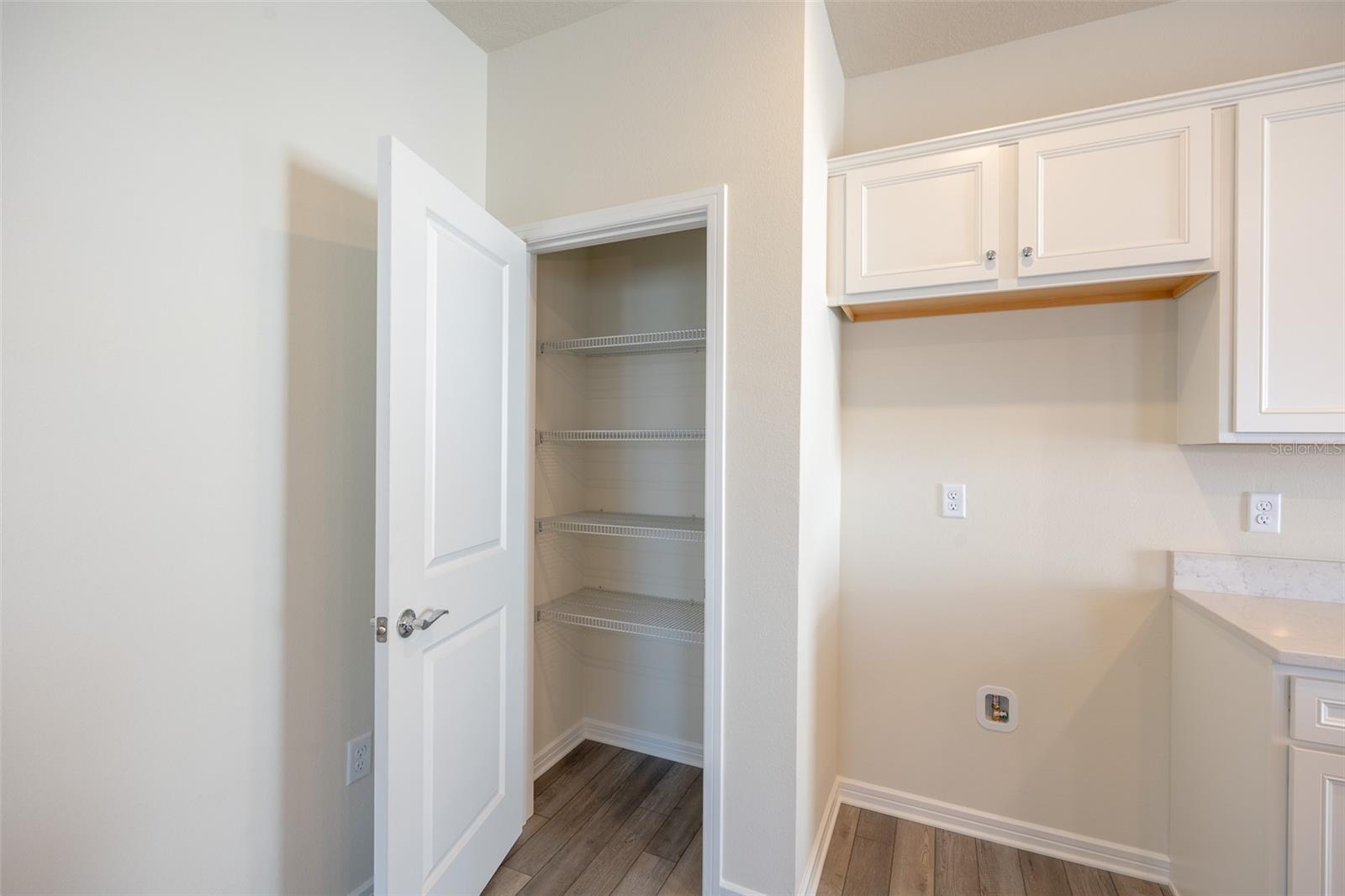 WESLYN PARK PH 3 PB 34 PGS 38-52 LOT 144 - Residential Lease