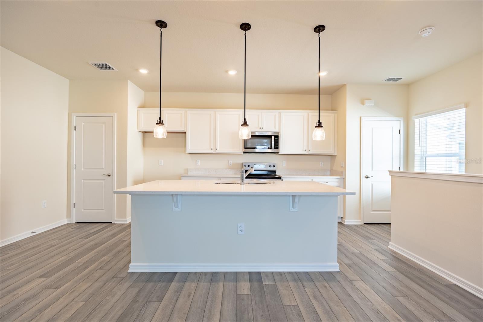 WESLYN PARK PH 3 PB 34 PGS 38-52 LOT 144 - Residential Lease