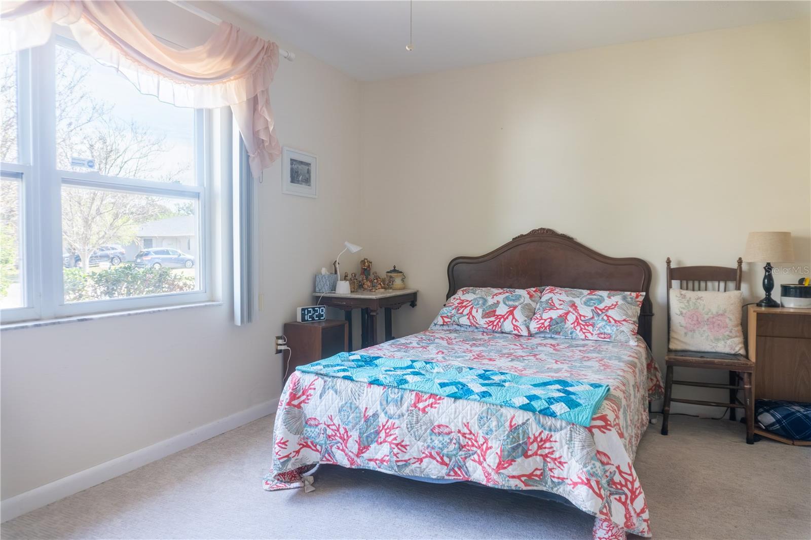 PINE LAKES - Residential