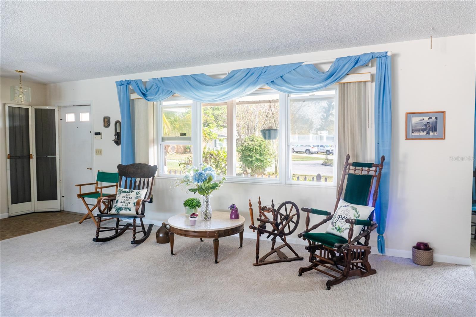 PINE LAKES - Residential