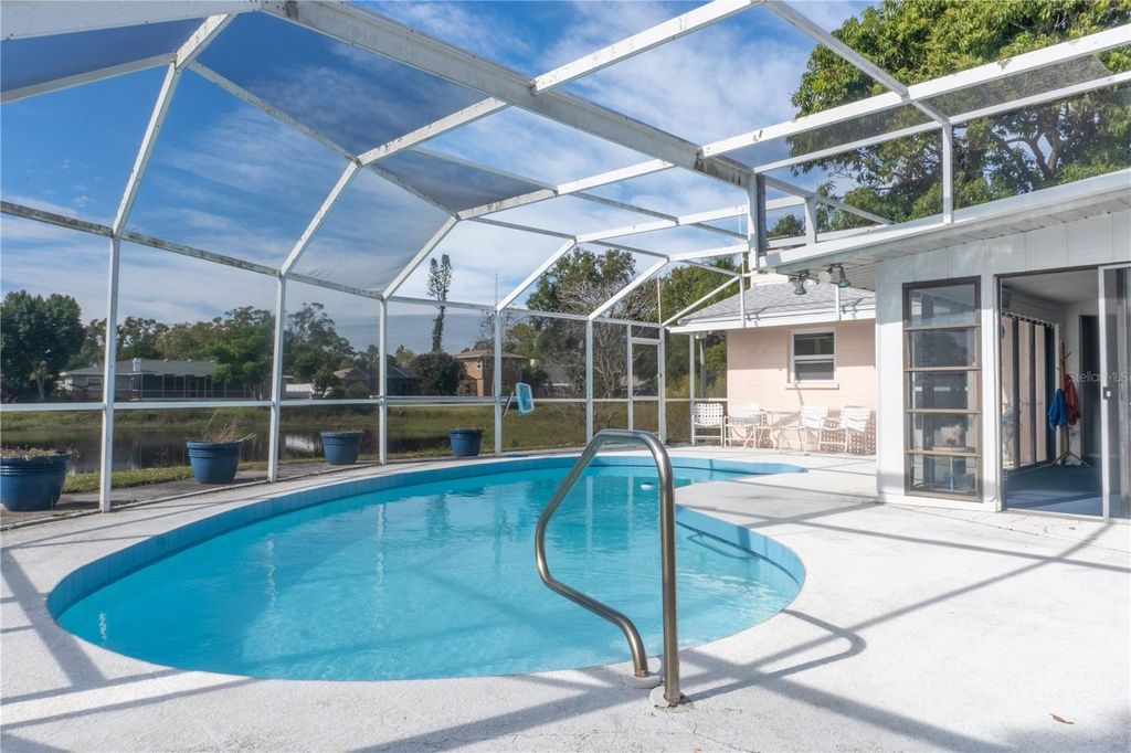 Photo of 3614 22nd Avenue W, Bradenton, FL 34205 (MLS # A4676055)