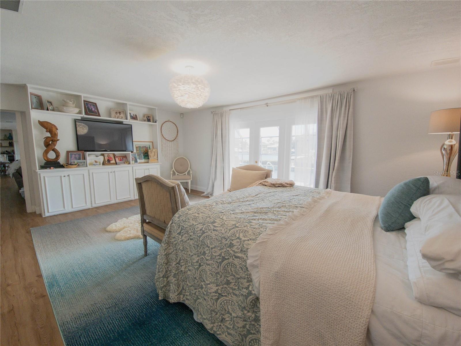 ISLAND ESTATES OF CLEARWATER - Residential