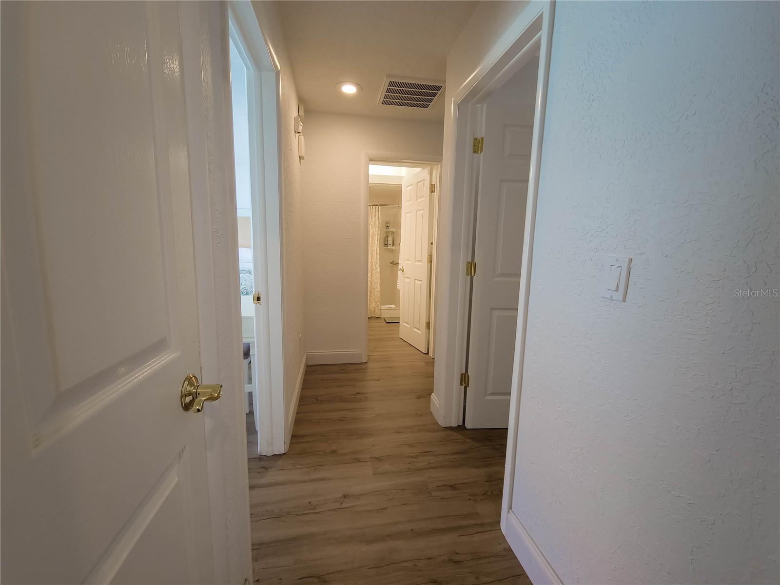 ISLAND ESTATES OF CLEARWATER - Residential