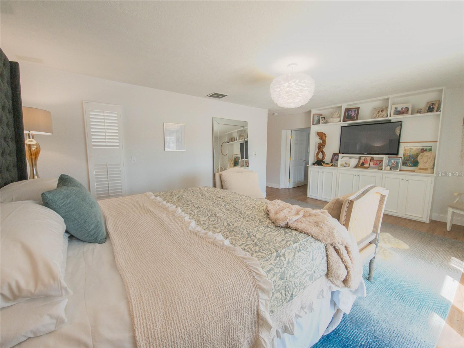 ISLAND ESTATES OF CLEARWATER - Residential