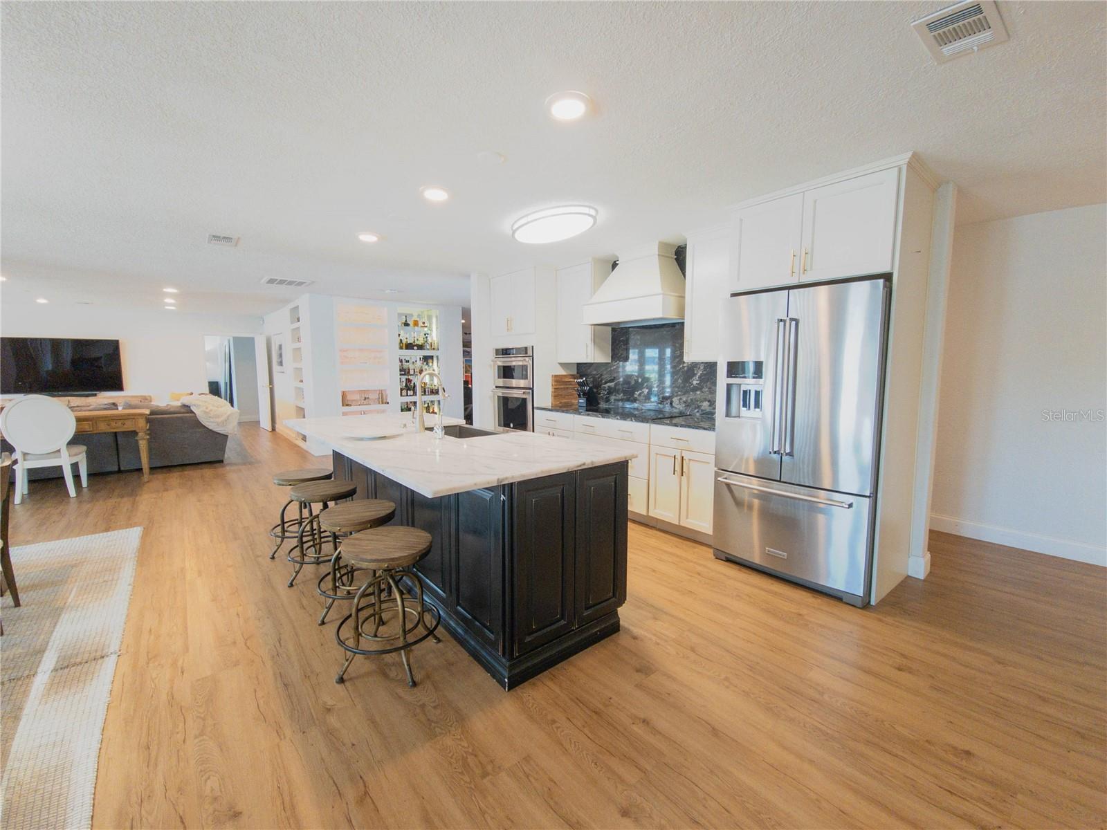 ISLAND ESTATES OF CLEARWATER - Residential