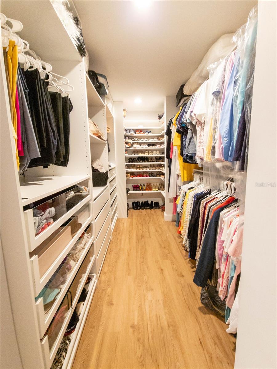 ISLAND ESTATES OF CLEARWATER - Residential