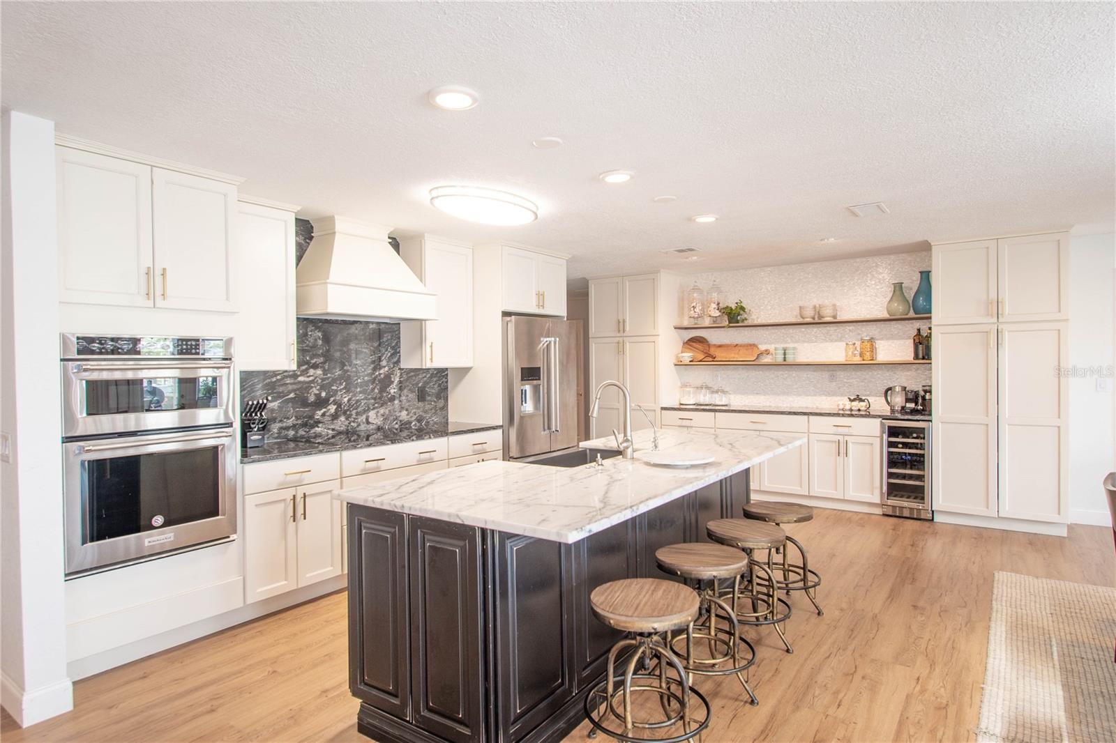 ISLAND ESTATES OF CLEARWATER - Residential