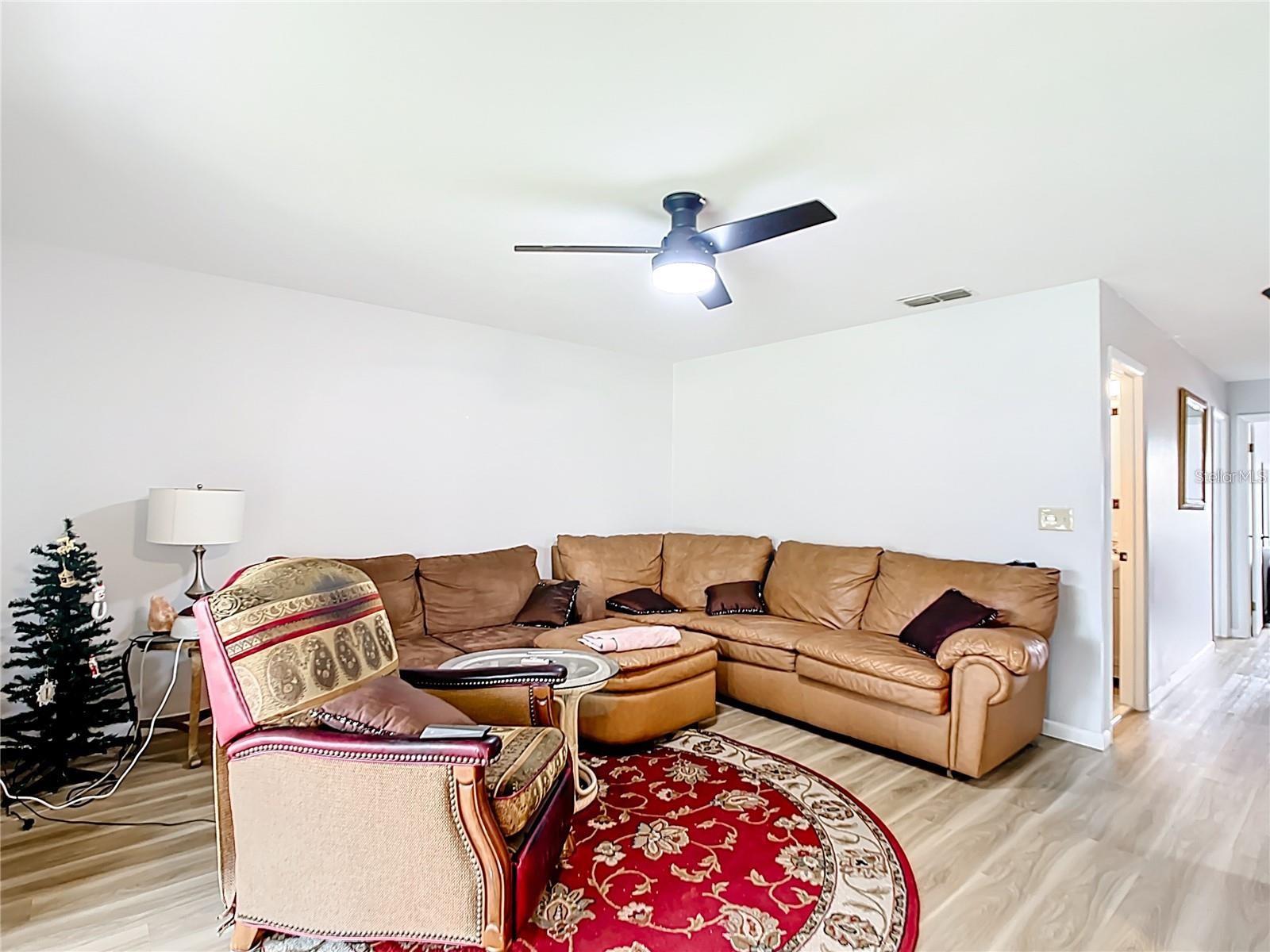 FAIRWAYS/SILVER SPGS SHORES CO - Residential