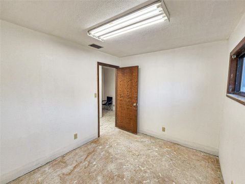 Tiny photo for 11121 SE 53rd Court, Belleview, FL 34420 (MLS # OM708724)