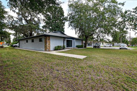 Tiny photo for 11121 SE 53rd Court, Belleview, FL 34420 (MLS # OM708724)