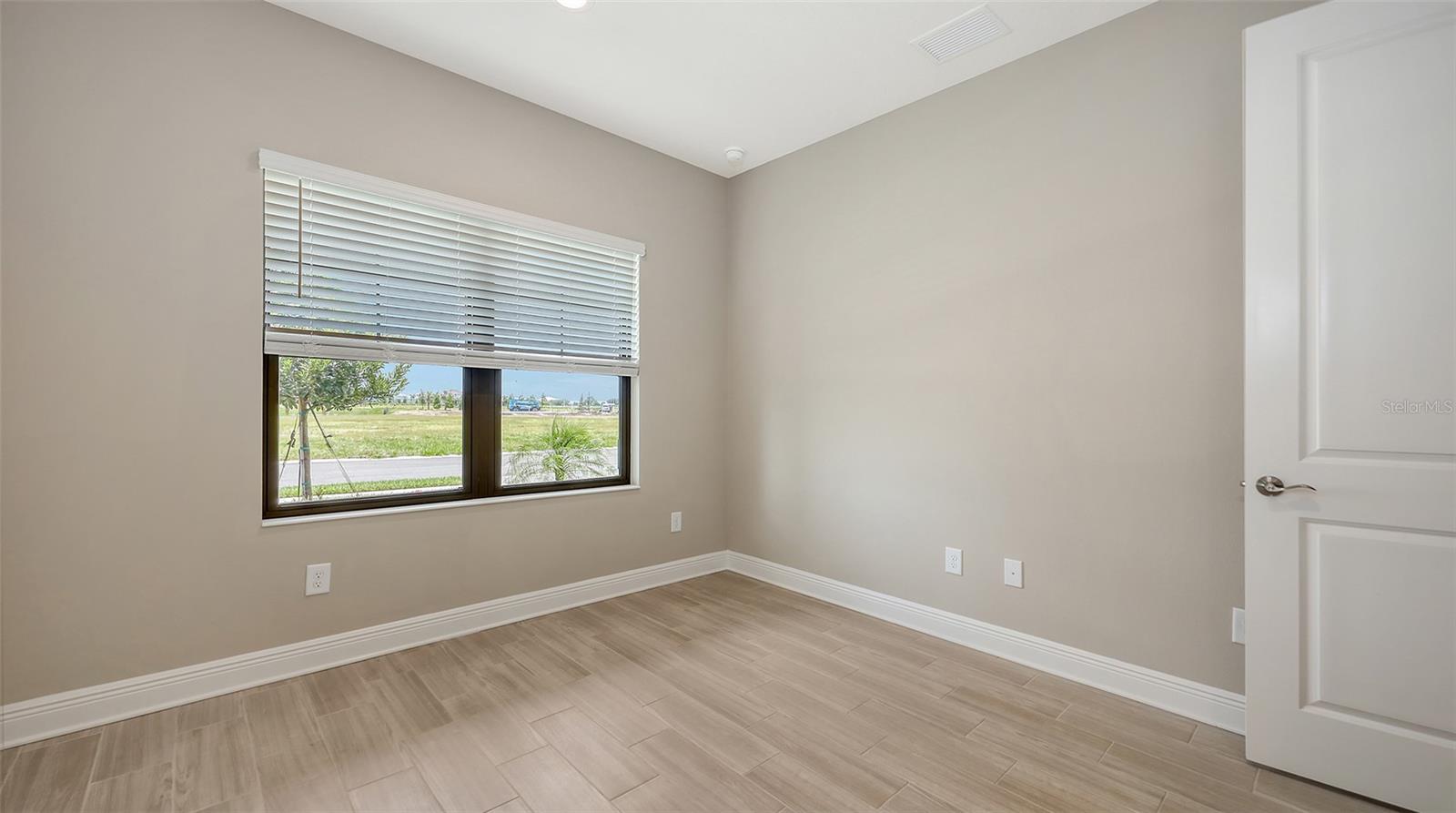 PALM GROVE AT LAKEWOOD RANCH - Residential