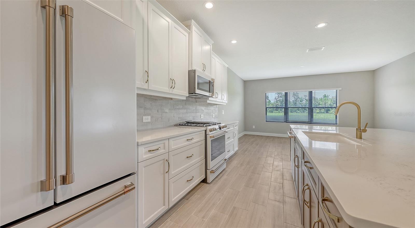 PALM GROVE AT LAKEWOOD RANCH - Residential