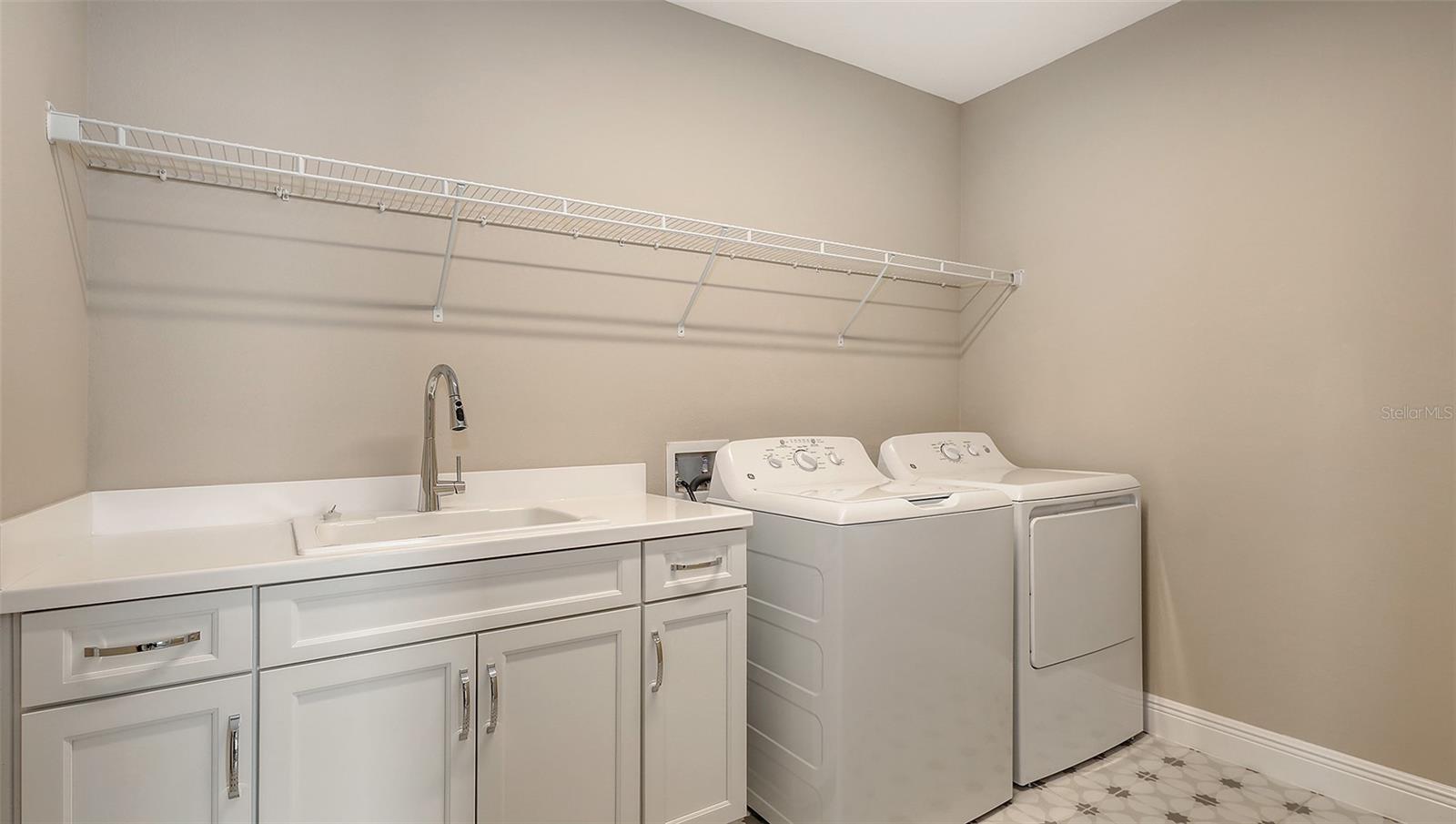 PALM GROVE AT LAKEWOOD RANCH - Residential