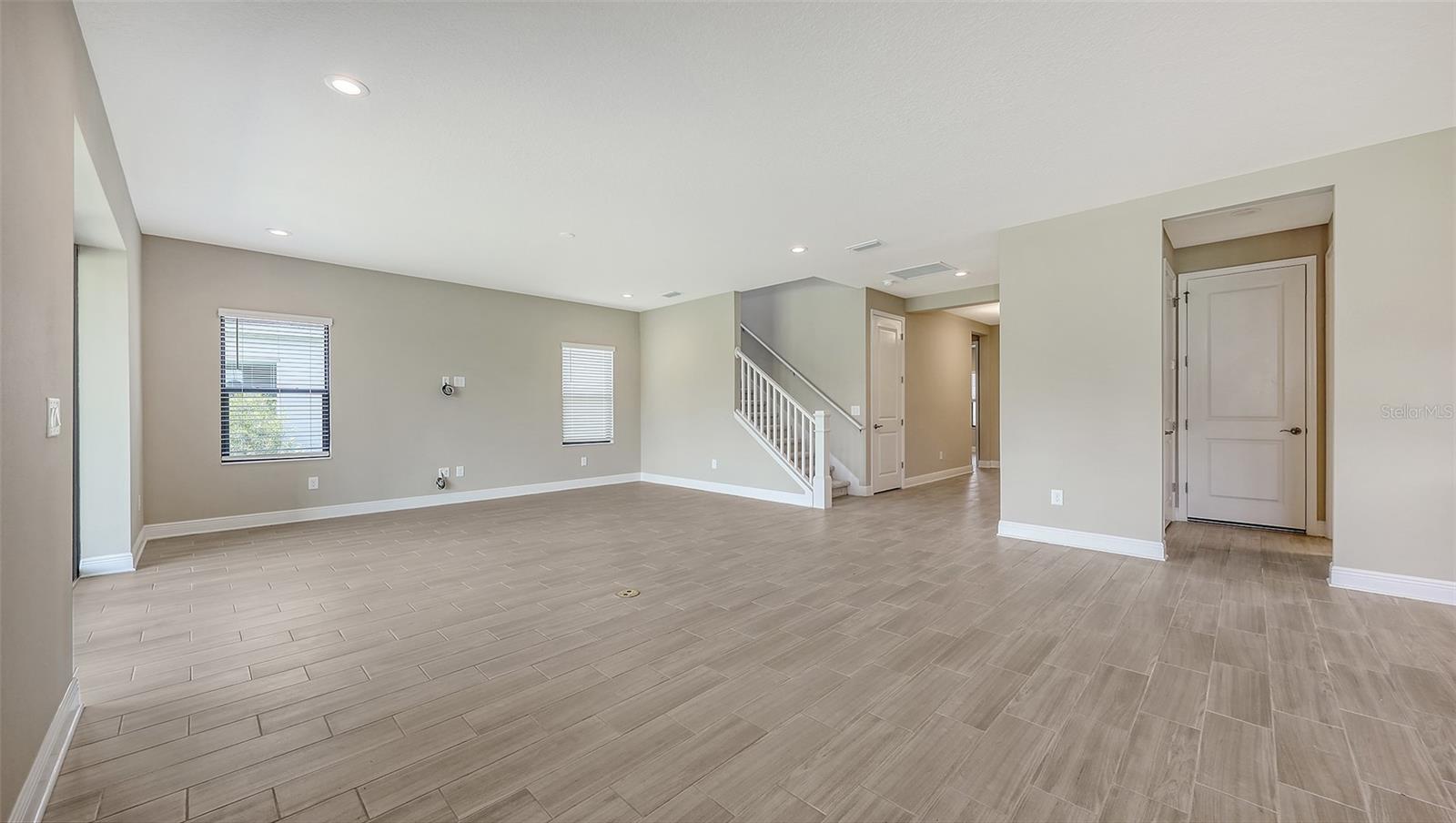 PALM GROVE AT LAKEWOOD RANCH - Residential