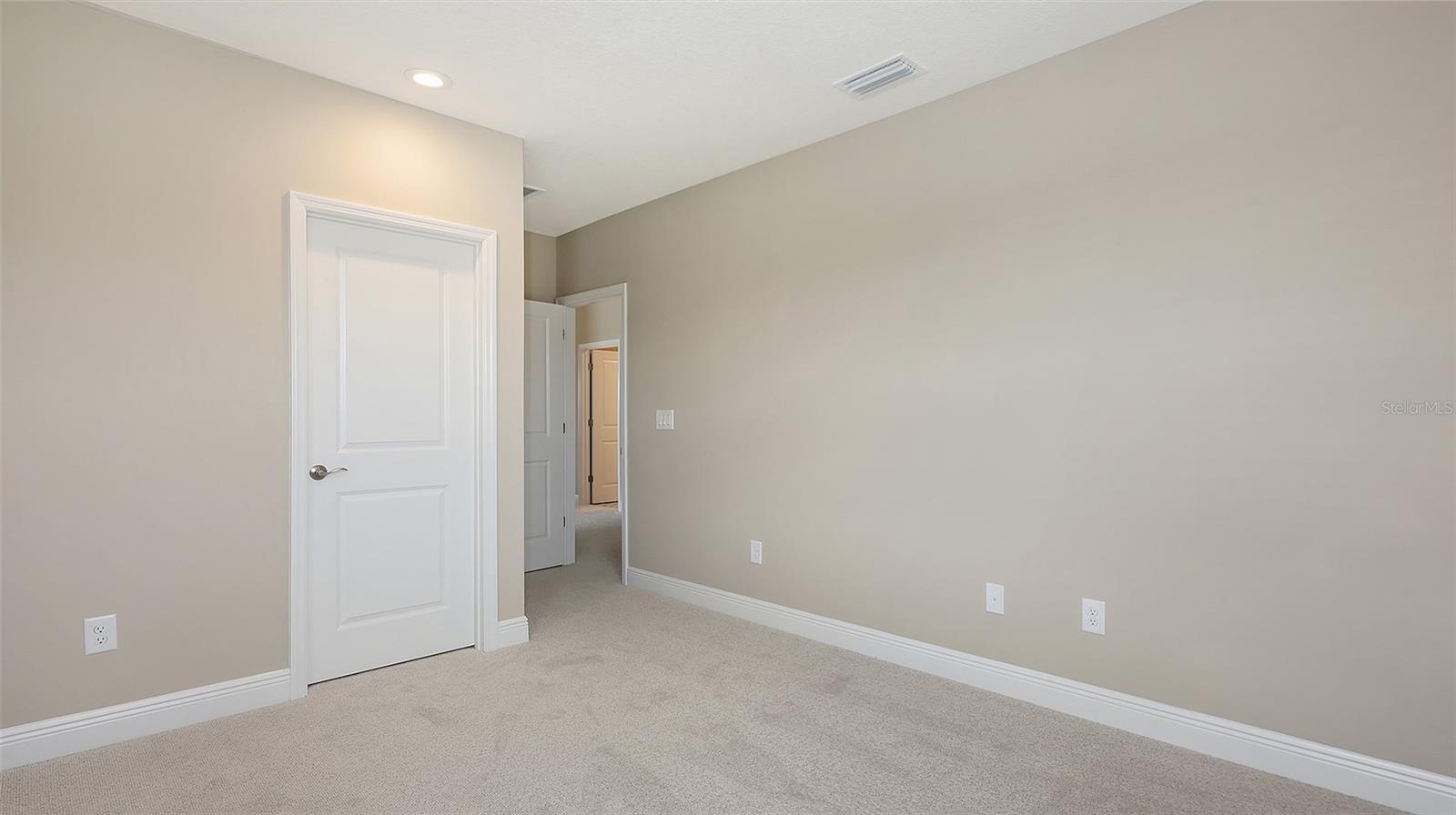 PALM GROVE AT LAKEWOOD RANCH - Residential