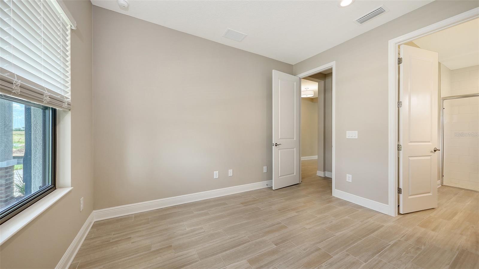 PALM GROVE AT LAKEWOOD RANCH - Residential