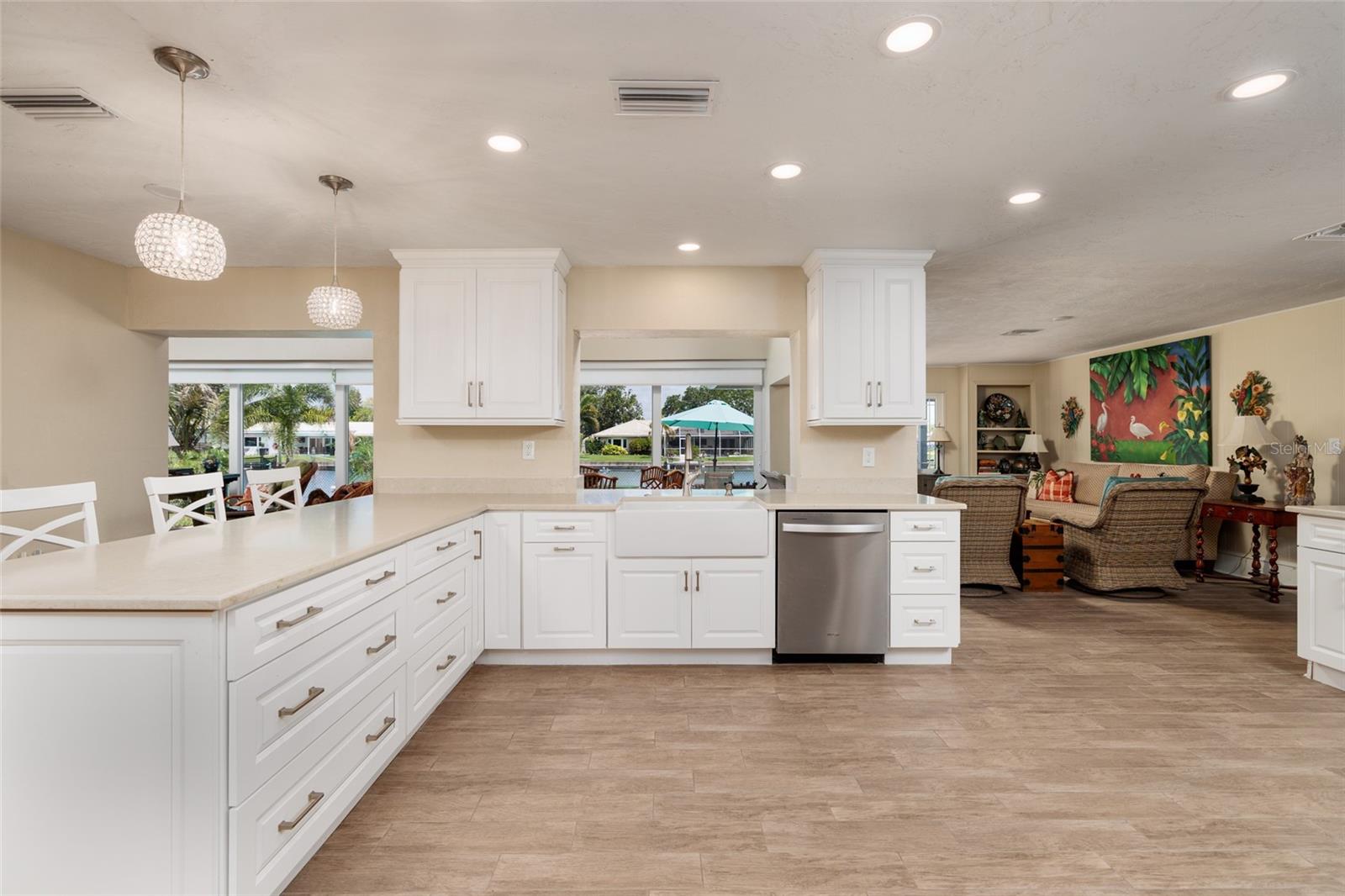 VENETIAN ISLES - Residential