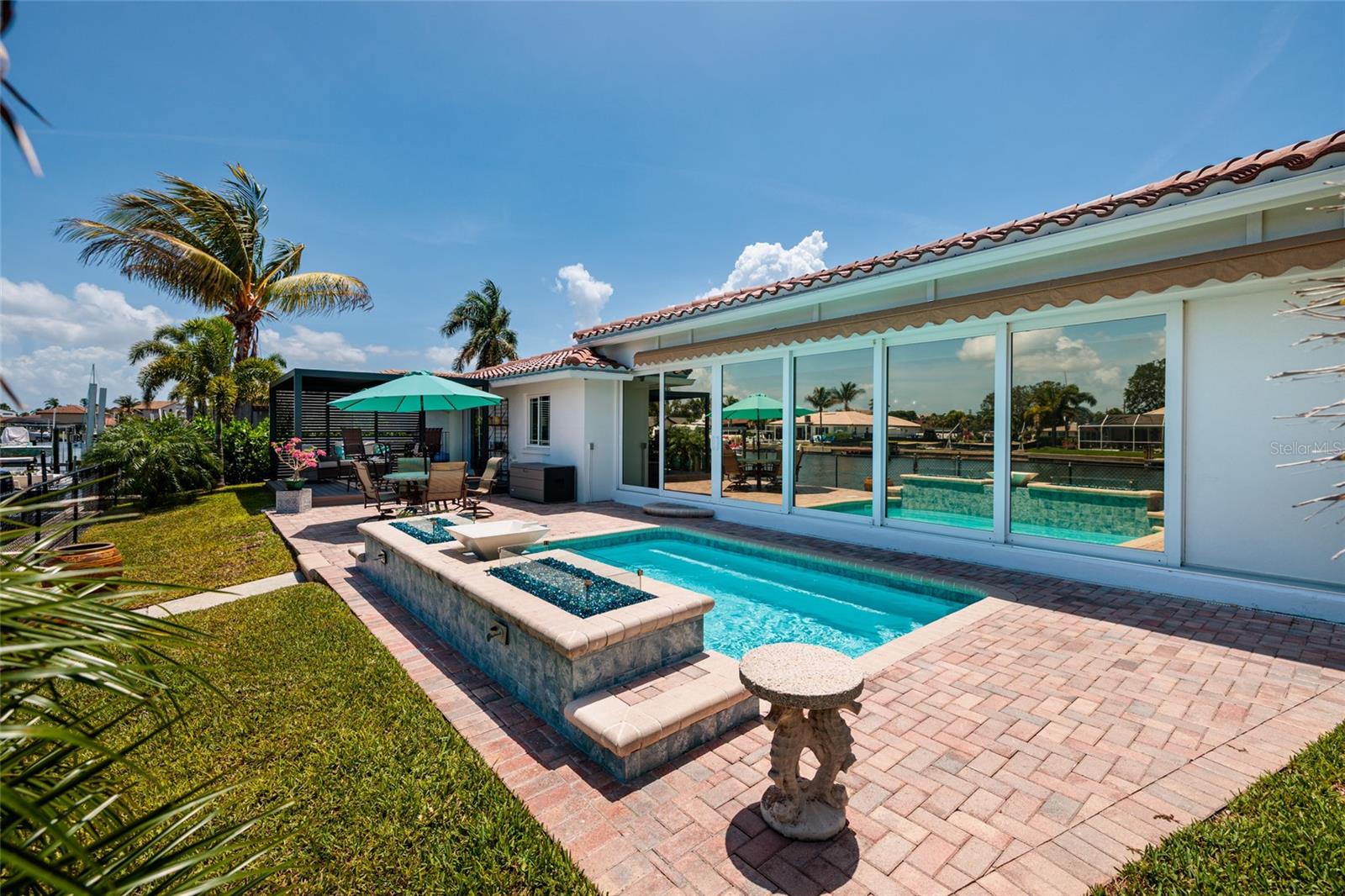 VENETIAN ISLES - Residential