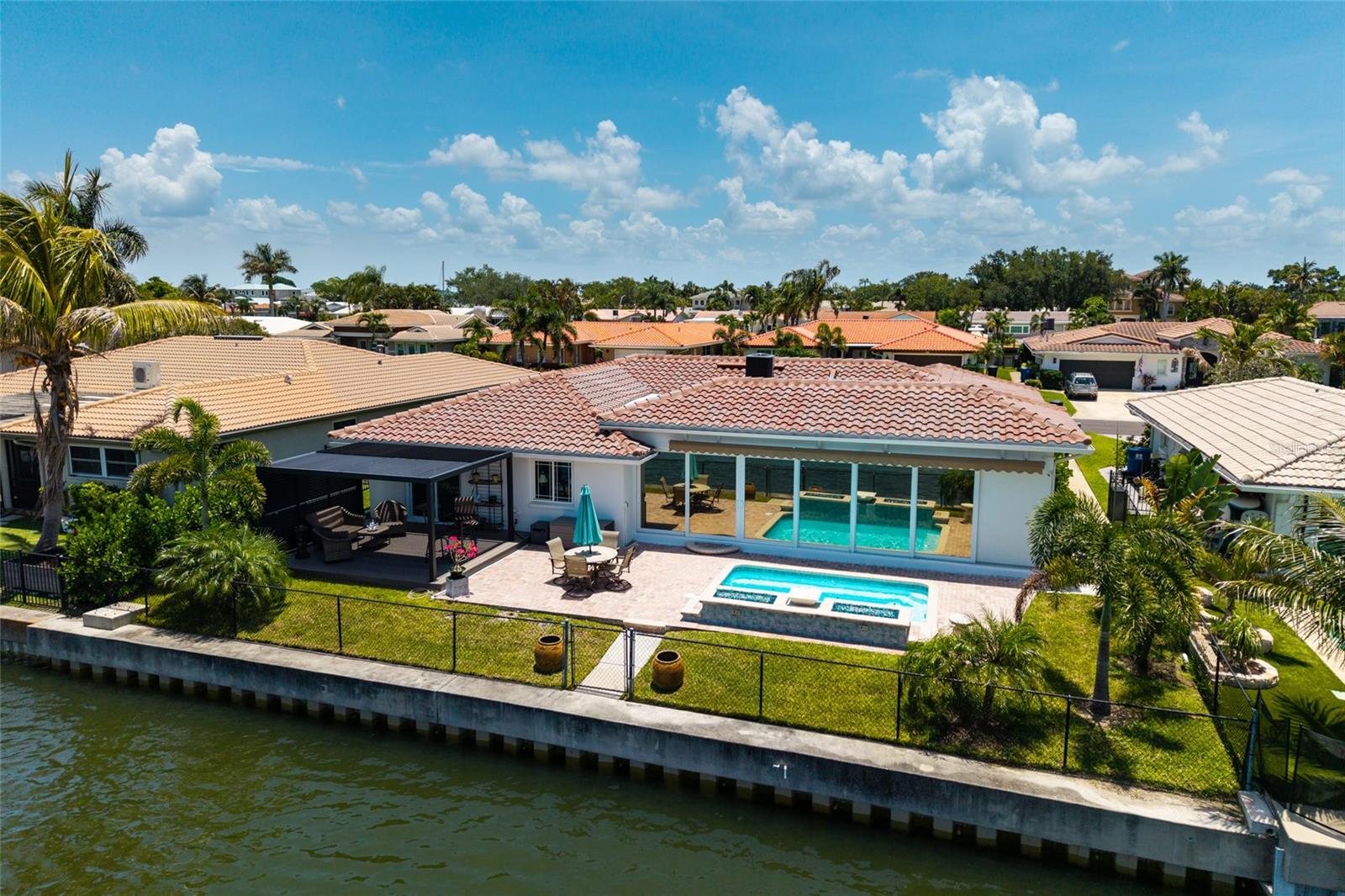 VENETIAN ISLES - Residential