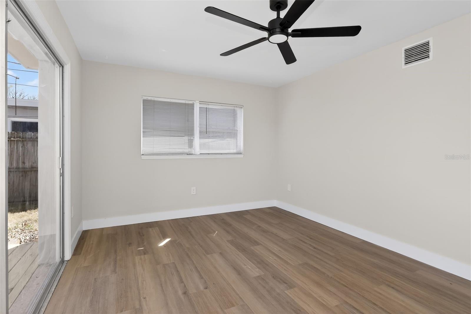 HIGHLAND PINES 5TH ADD - Residential