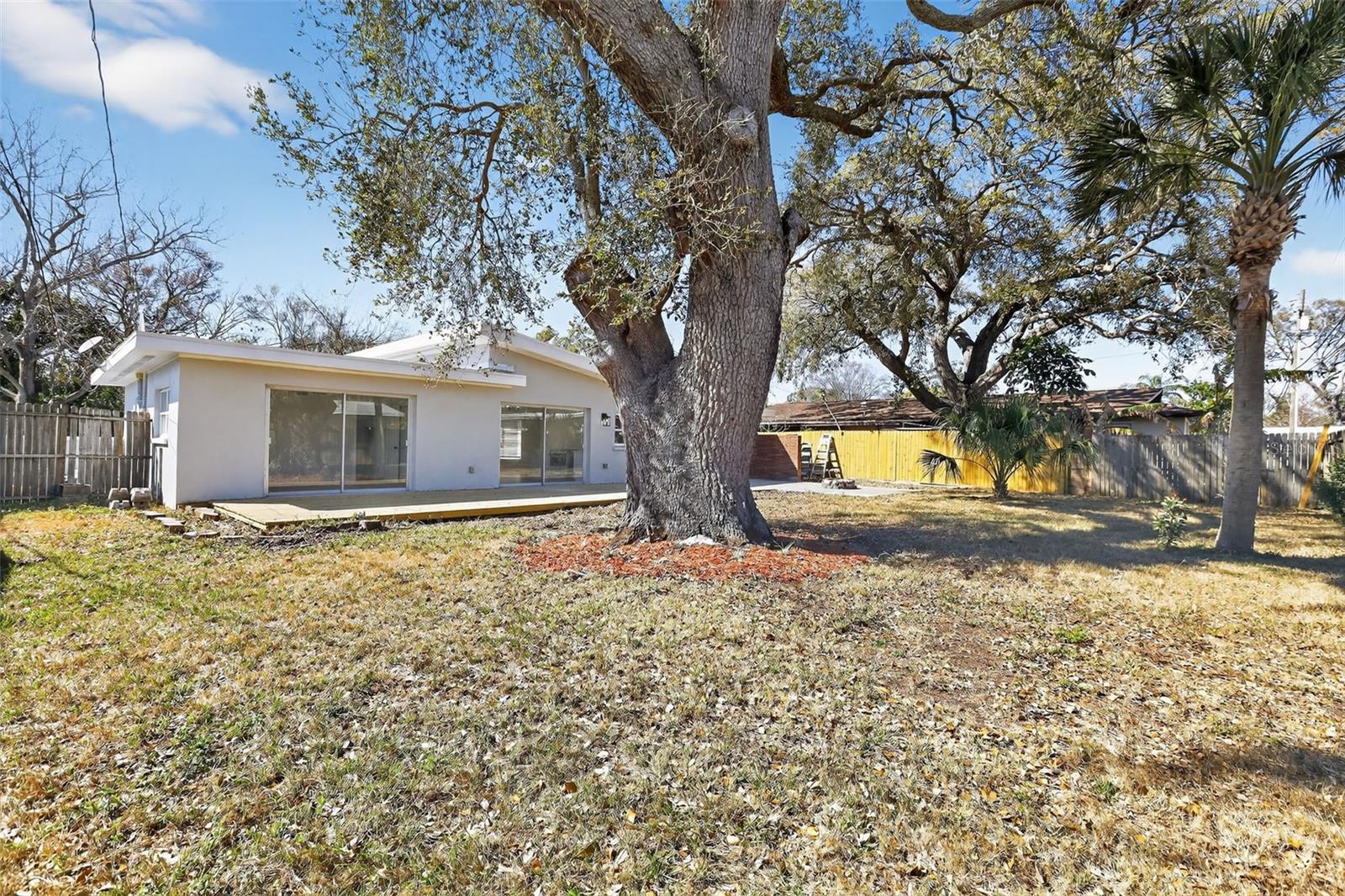 HIGHLAND PINES 5TH ADD - Residential