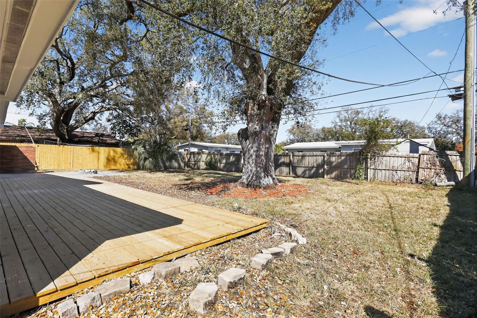 HIGHLAND PINES 5TH ADD - Residential