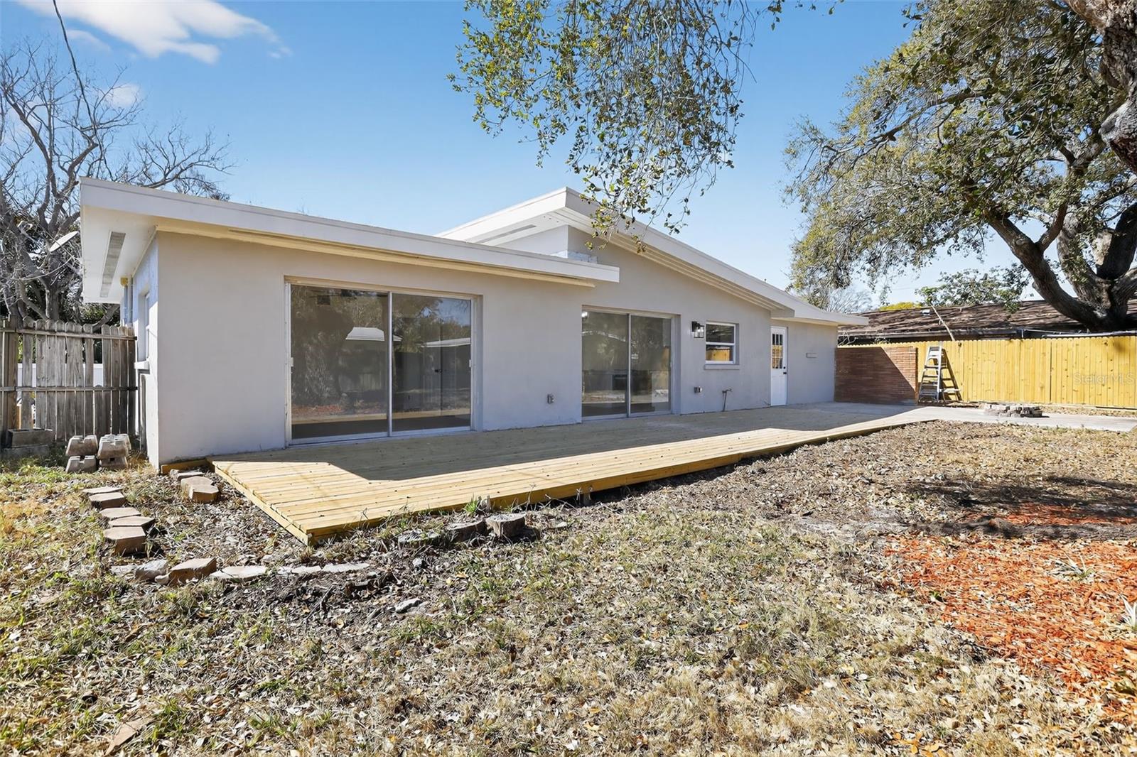 HIGHLAND PINES 5TH ADD - Residential