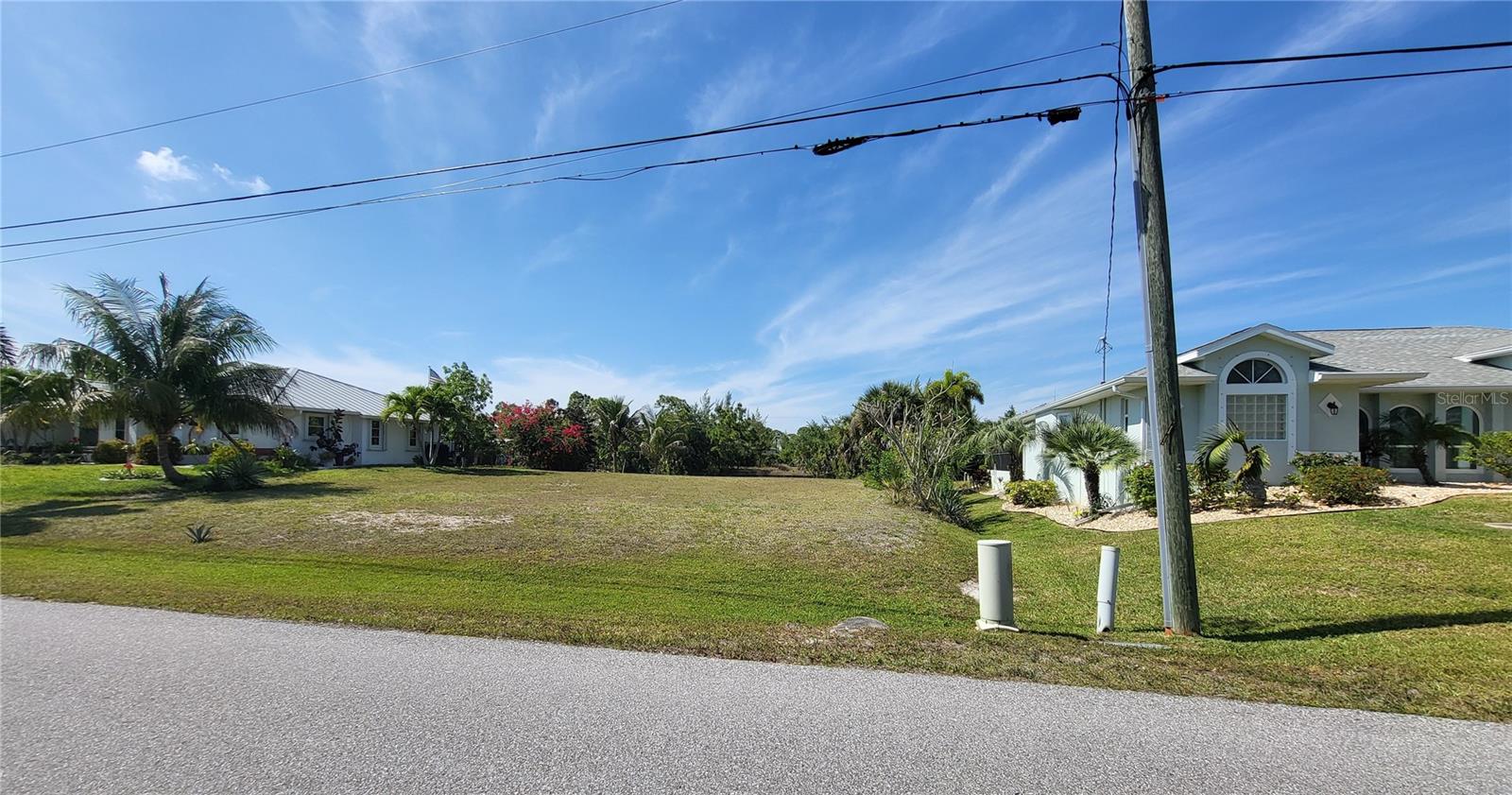 PORT CHARLOTTE SEC 082 - Land