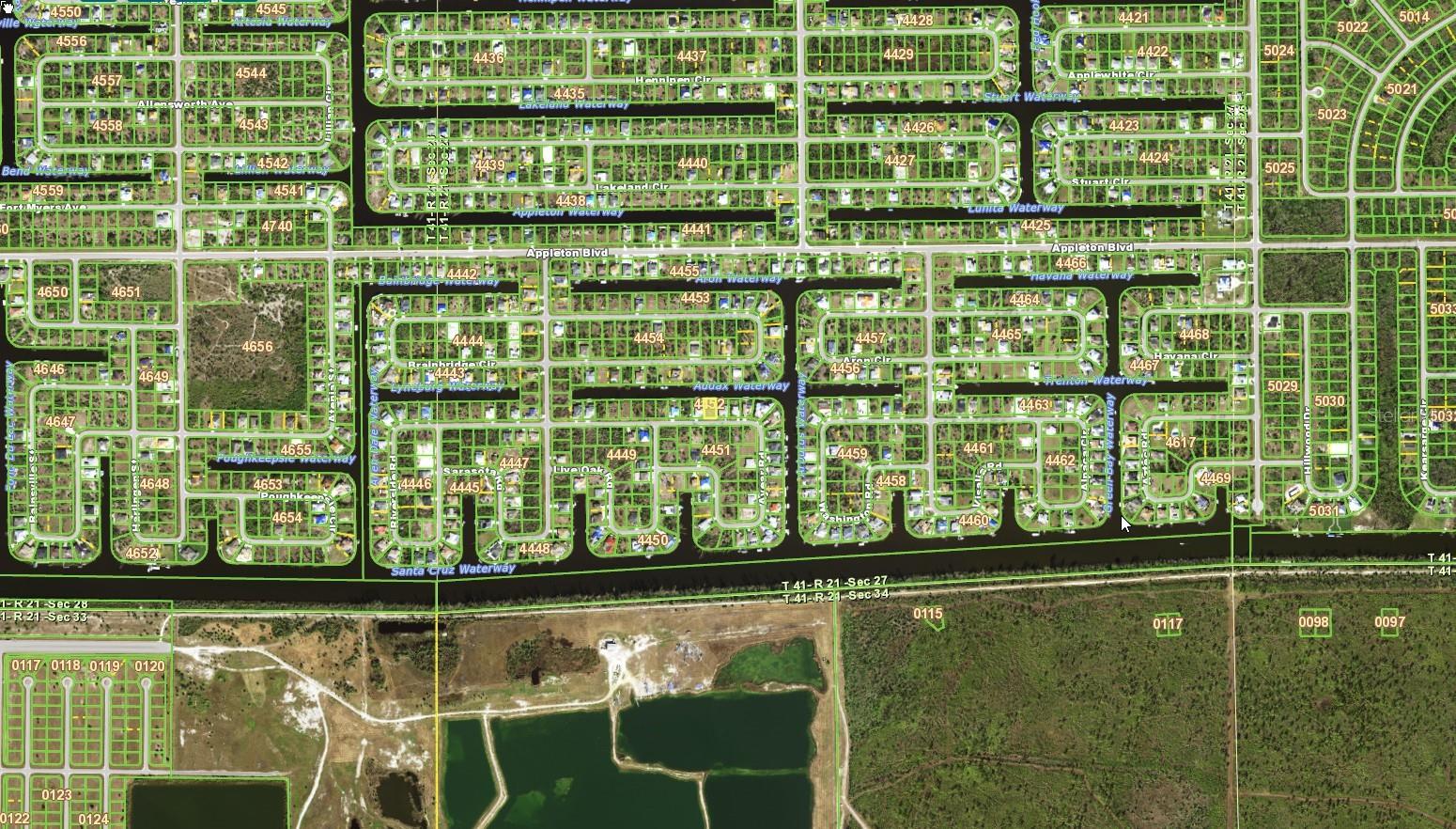 PORT CHARLOTTE SEC 082 - Land