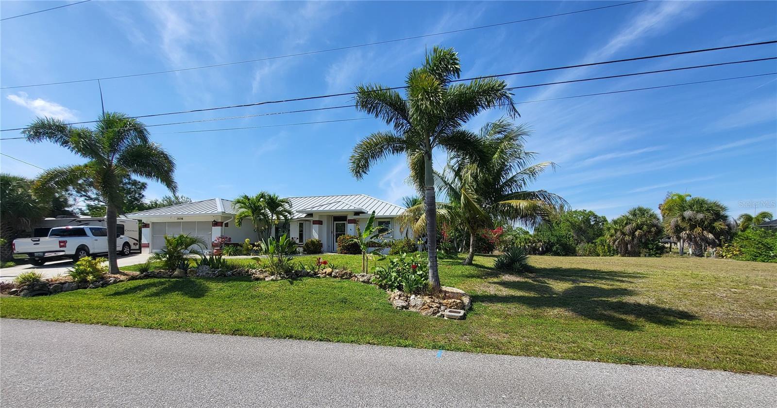 PORT CHARLOTTE SEC 082 - Land