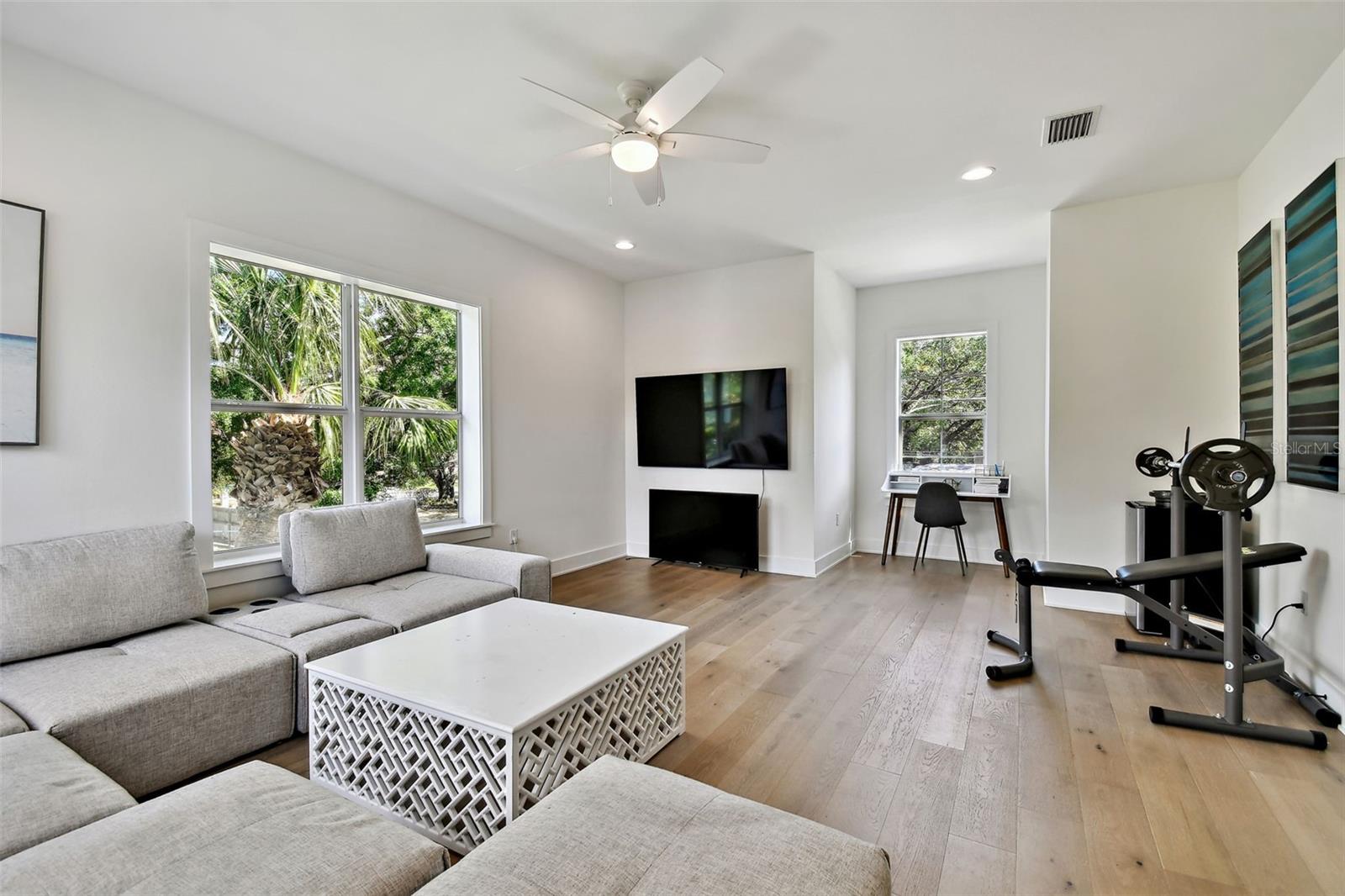 SAN ORLUDO - Residential