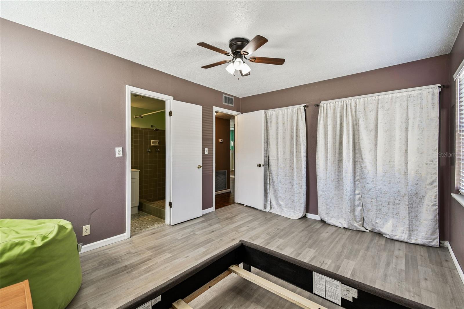 CENTRAL CORTEZ PLAZA - Residential