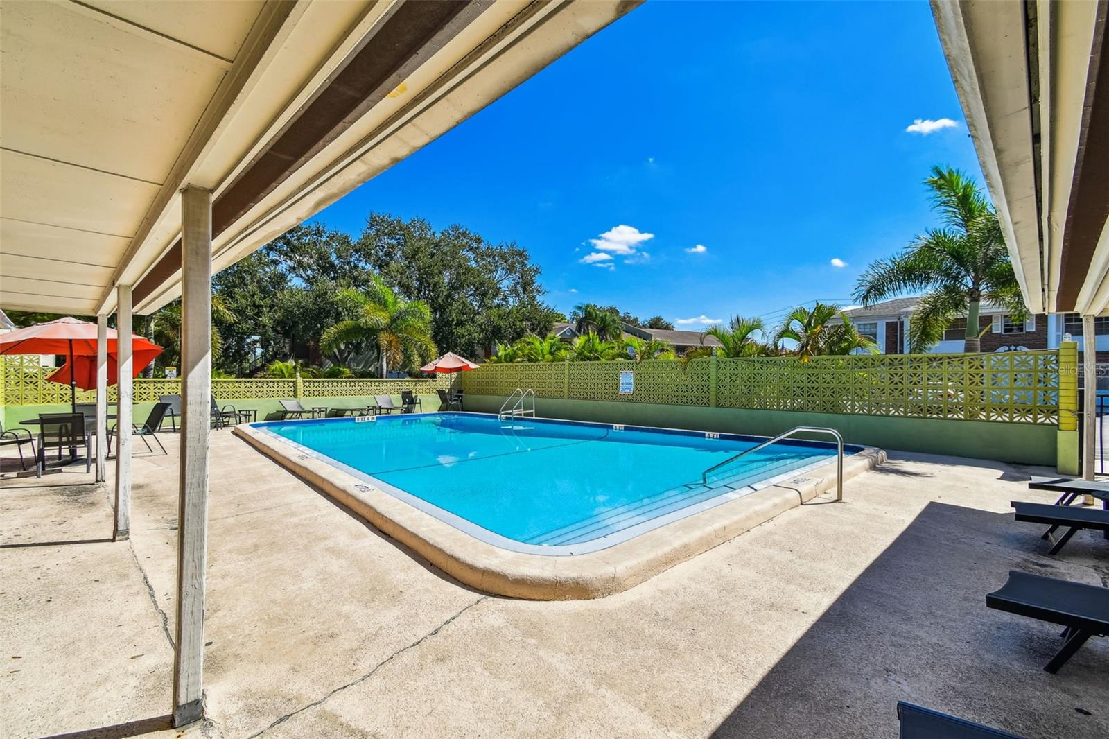 CENTRAL CORTEZ PLAZA - Residential