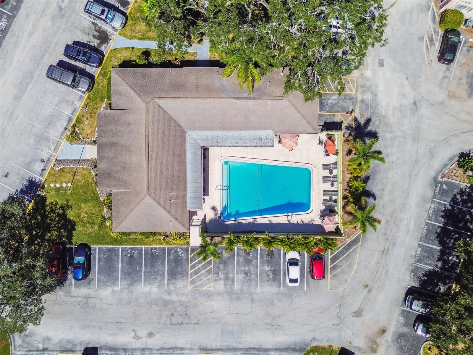 CENTRAL CORTEZ PLAZA - Residential
