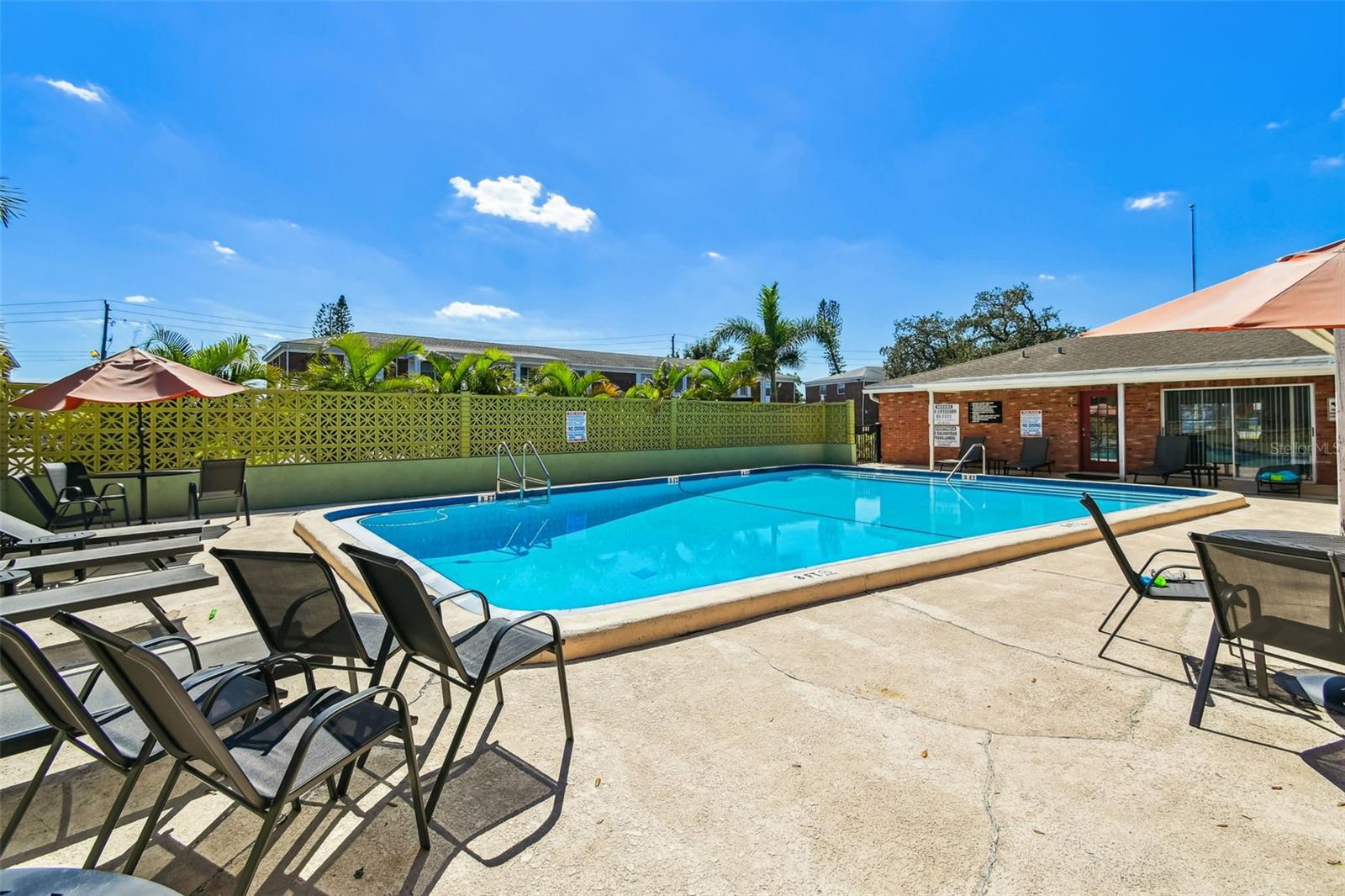 CENTRAL CORTEZ PLAZA - Residential