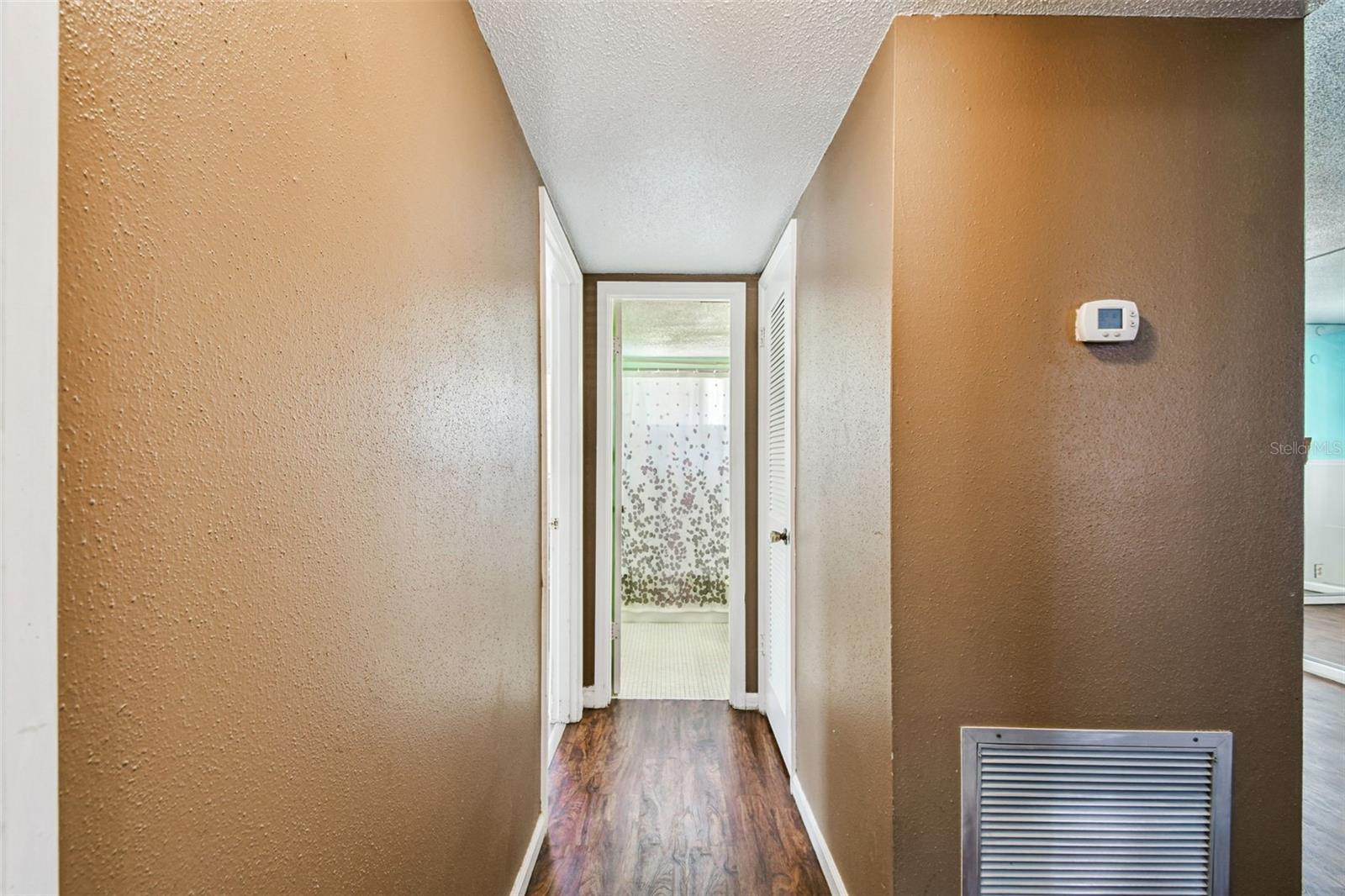 CENTRAL CORTEZ PLAZA - Residential