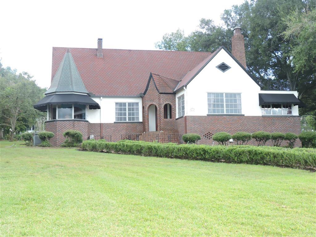 Photo of 706 S Lakeshore Boulevard, Lake Wales, FL 33853 (MLS # K4903758)