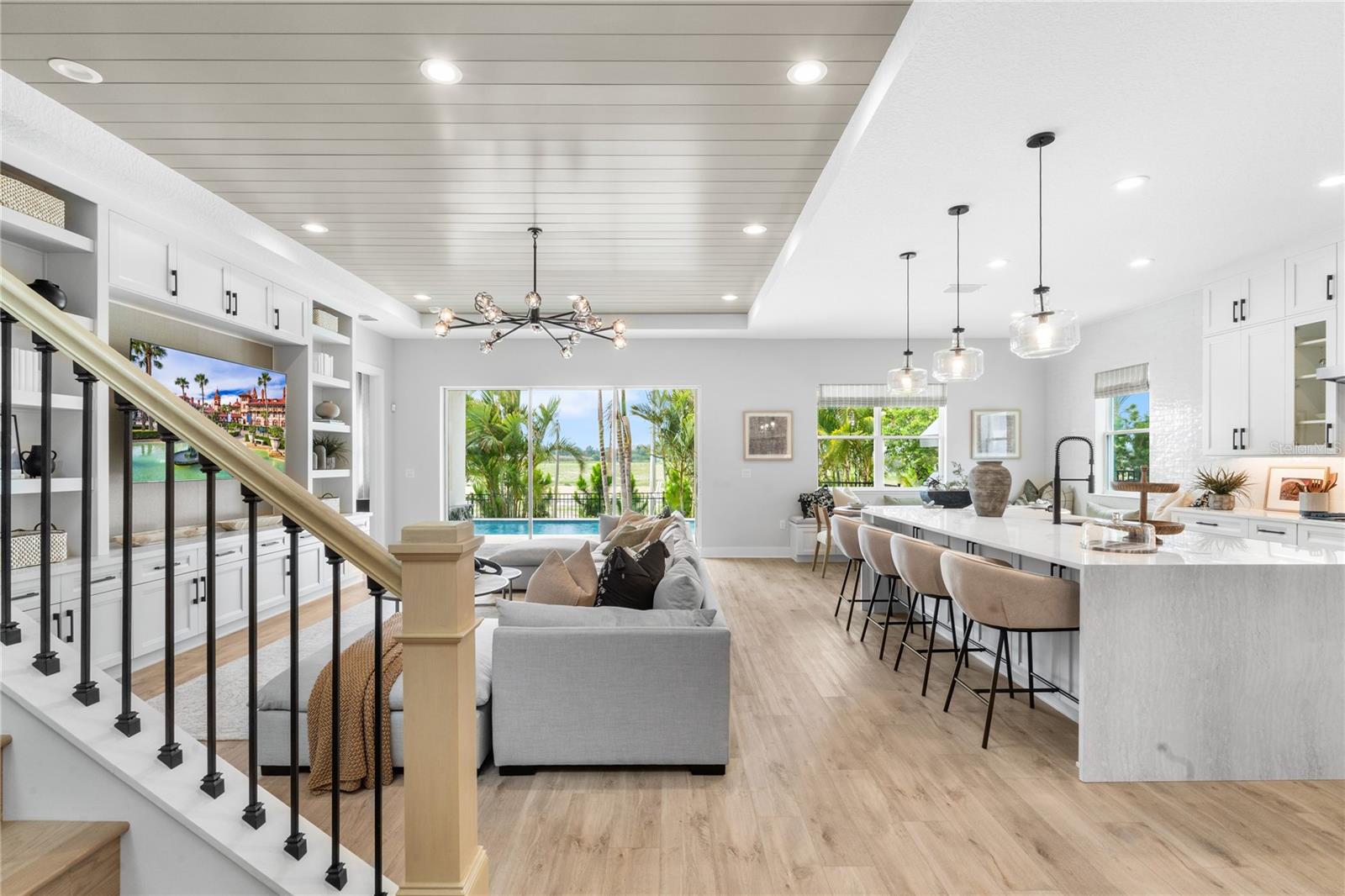 1772 STONECLIFF DRIVE