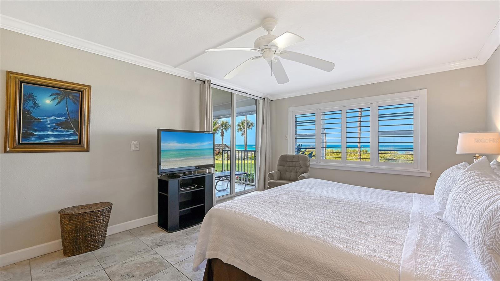 TIFFANY PLAZA - Residential