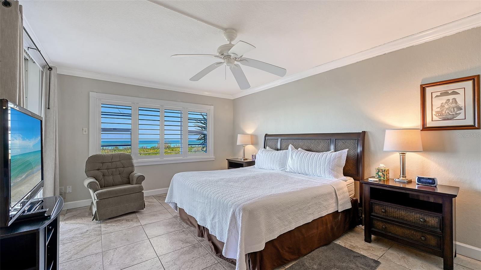 TIFFANY PLAZA - Residential