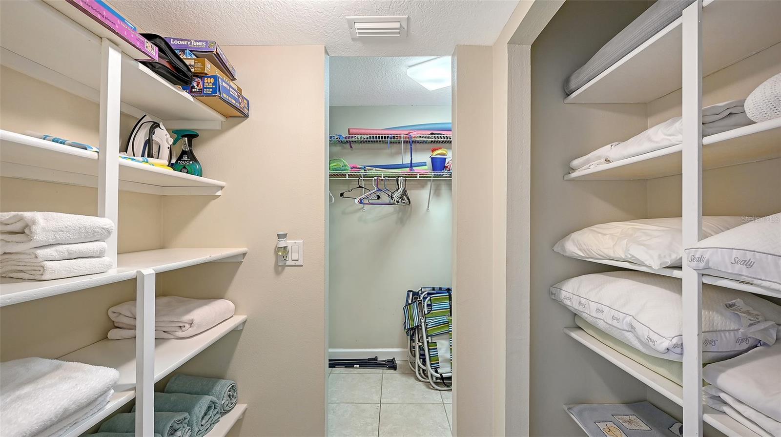 TIFFANY PLAZA - Residential