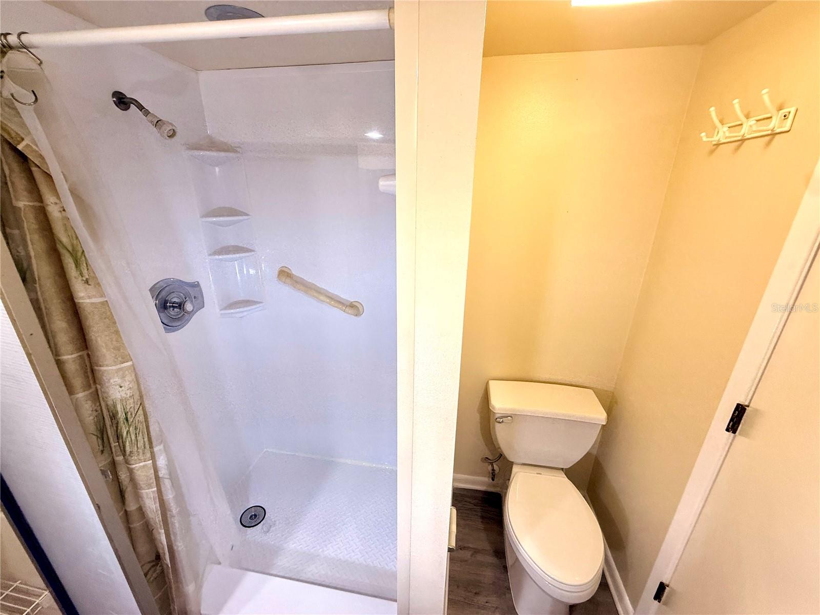 WEDGE WOOD OF PALM HARBOR - Residential Lease