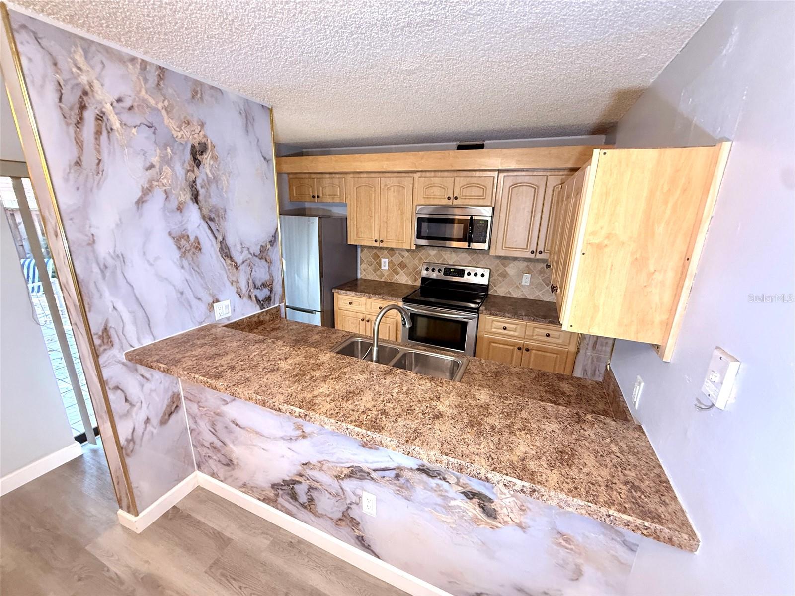 WEDGE WOOD OF PALM HARBOR - Residential Lease