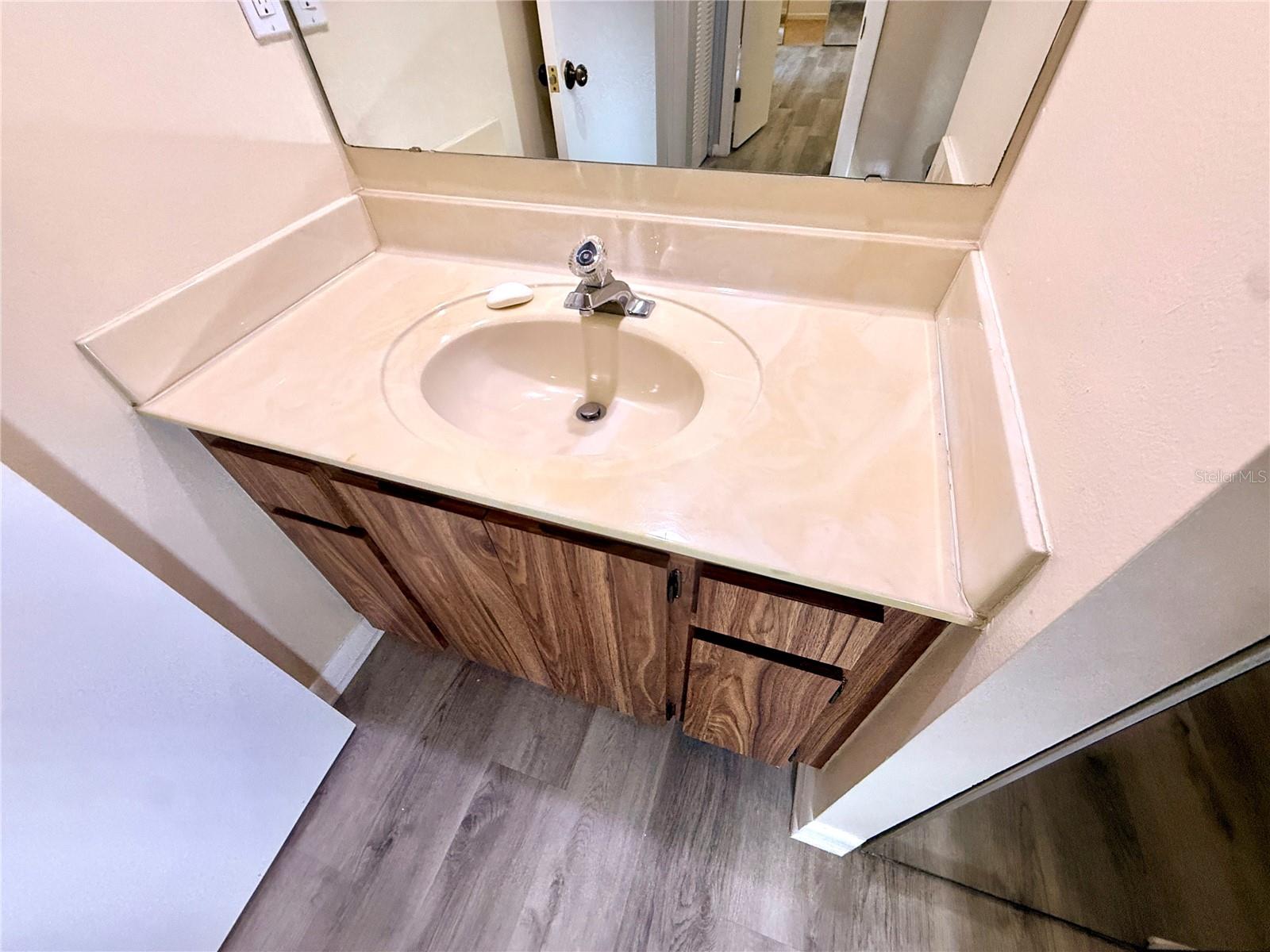 WEDGE WOOD OF PALM HARBOR - Residential Lease