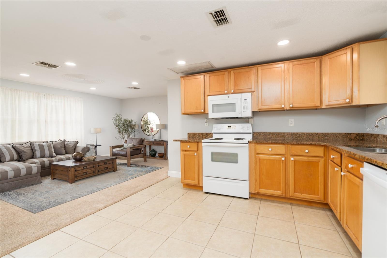 PLANTATION ESTATES UNIT 25 - Residential